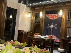 -聚汇三少·龙虾·中餐厅(莫邪路新天地店)