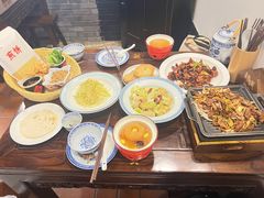 -鲁菜根·泰山菜(泰山店)