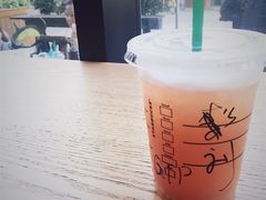 -星巴克(珠海摩尔百货店)