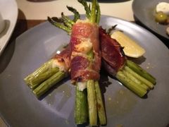 炭烤芦笋-Carbon莫卡哆·意大利复古集市餐厅(杭州大厦店)
