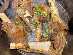 -茸梅路右拐龙虾-农家菜(松江店)