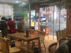 露天位-青石桥老瓦房肥肠粉总店(青石桥总店)