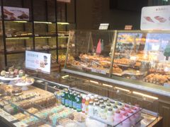 面包甜点陈列柜-多乐之日(田林东路店)