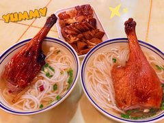 烧鹅腿濑粉-香辉食馆(新兴路店)