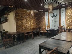 包厢-和院老火锅铜锅烧烤海鲜(朱雀大街店)