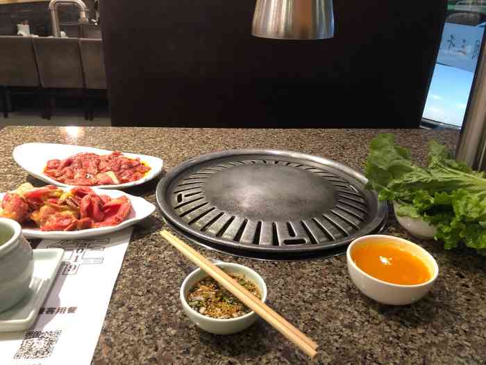 明月三千里烤肉(枣园店)-"再次来到枣园,惊讶万分,比起上大学时候变.