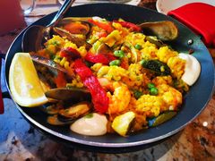 传统西班牙海鲜饭-BROWNSTONE布朗石西班牙餐厅(富城店)