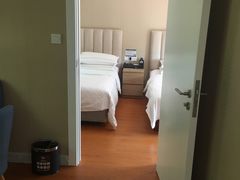 -上海怡沁园度假酒店