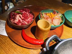 猫儿山的小黄牛-吃饭皇帝大土家民族菜(正大广场店)