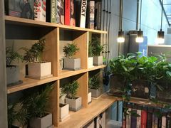 -HIGH FIVE哈福手工汉堡(桂林路店)