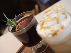 -法桐蛋糕·手作面包(万达公馆店)