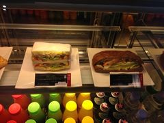 -星巴克(西安机场1店T3到达店)