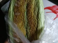 抹茶红豆-窑滚面包专门店(马鞍山金鹰店)