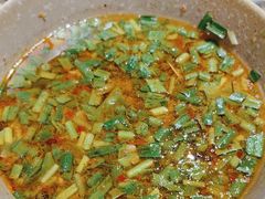 -肖肖酸萝卜鱼火锅(总店)