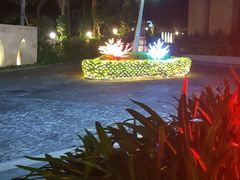 -三亚湾海居铂尔曼度假酒店