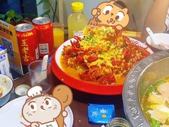 -乡土黄·鲜牛肉火锅·小龙虾(兴业街店)