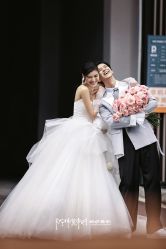 -红番婚纱礼服