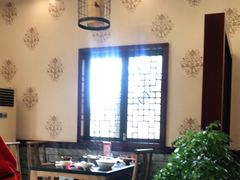 大堂-周老三跷脚牛肉·全牛火锅(非遗传承店)