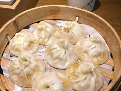 -馋三尺蟹粉小笼(人民广场店)