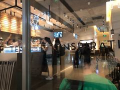 -喜茶(上海兴业太古汇店)