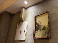 -东口码头·烧鸽子·鱼头泡饼·地方菜(金鹰悦城店)