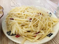 酸辣土豆丝-江湖万州烤鱼(王子美食城)