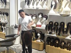 -LAQUEEN 时尚健康假发(万象城总店)