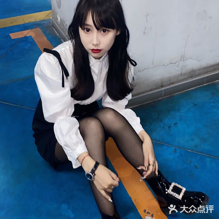 秋季搭配什么卷发👩‍🦱更温柔