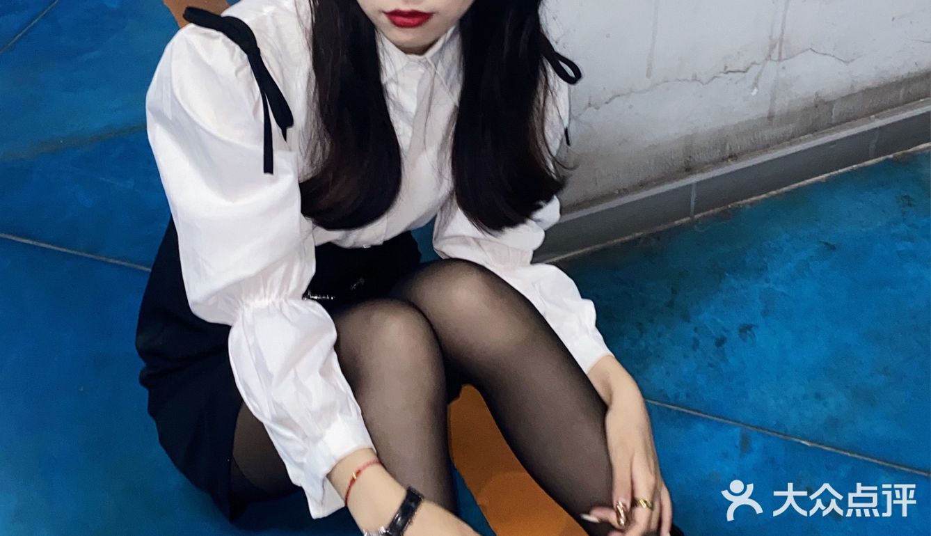 秋季搭配什么卷发👩‍🦱更温柔