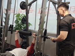 -佳禾健身(三元里店)