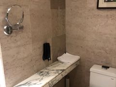 -上海龙之梦万丽酒店