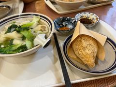 -正南齐北·老街糯米团(洪崖洞店)