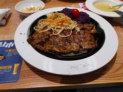 -豪客来牛排(成都锦江大融城店)