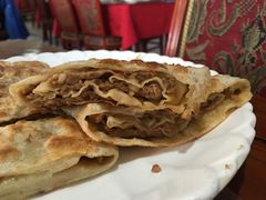 -溢心园香河肉饼总店