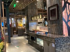 -湊湊火锅·茶憩(南京东路悦荟店)