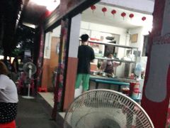 -修记牛杂店(同华东一路店)