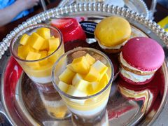 -三亚湾海居铂尔曼度假酒店