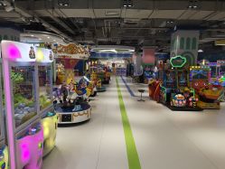 -利奥梦幻主题乐园(爱琴海购物公园店)