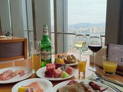 -视界美食自助餐厅·石家庄希尔顿酒店