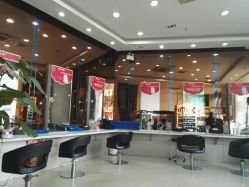 -Bollins波林丝•专研护发中心