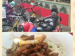 招牌辣肉干拌面-辣肉面大王(天平路店)