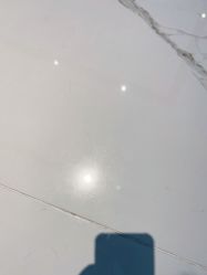 -罗亚帝造型·烫发染发