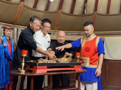 -九十九顶毡房(阜石路店)