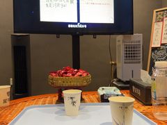 -屋有岛沉浸游戏旗舰店(中山公园店)
