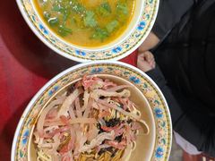 -金杨拉面王小吃面馆·牛三宝面·红烧牛肉粉