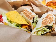-Taco Bell 塔可贝尔(东方明珠店)