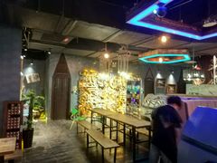 -YOGO优果密室逃脱(新佳丽广场店)