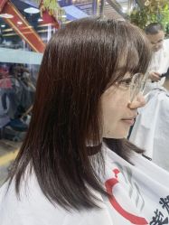 -阿兵荣辉美容理发有限公司