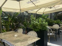 -斯普汇生蚝牛排馆(中骏世界城店)