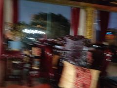 -皇宫大酒店